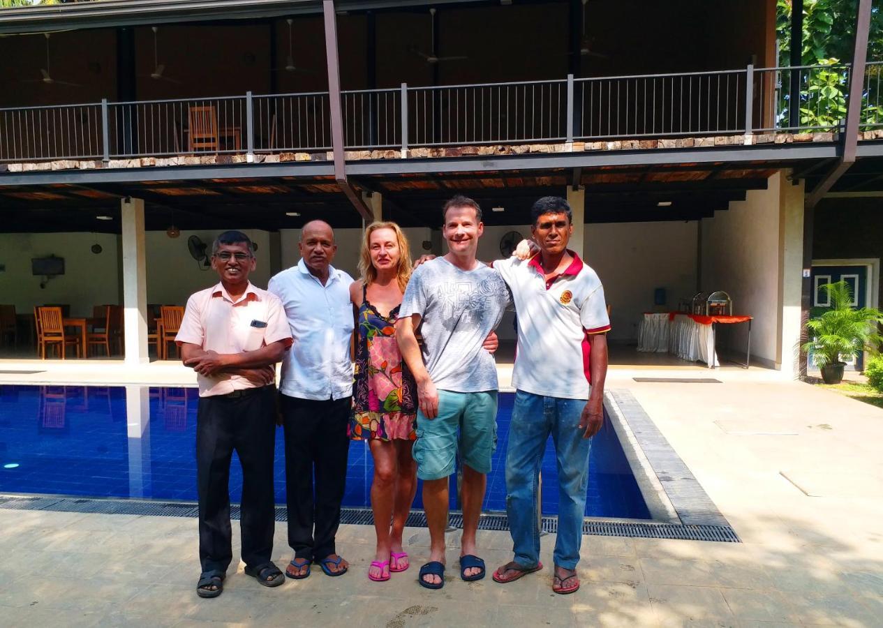 Honey Tree Polonnaruwa Hotel Exterior photo